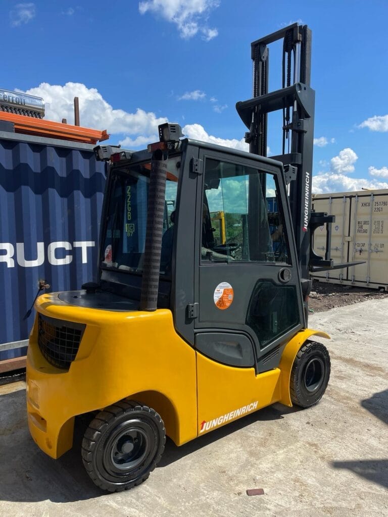 Motostivuitor 3 tone Jungheinrich